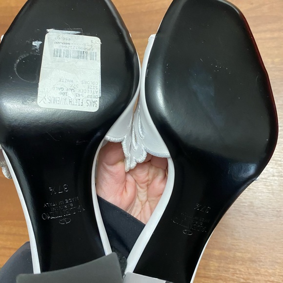 Valentino Garavani ateleir san Gallo 08 edition lasercut leather sandal  37.5 - Picture 6 of 10